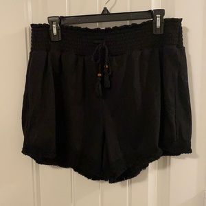 Black fringe high waisted shorts XXL